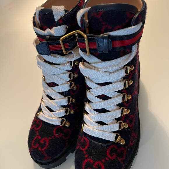 Authentic Gucci Lug boots - Picture 6 of 8
